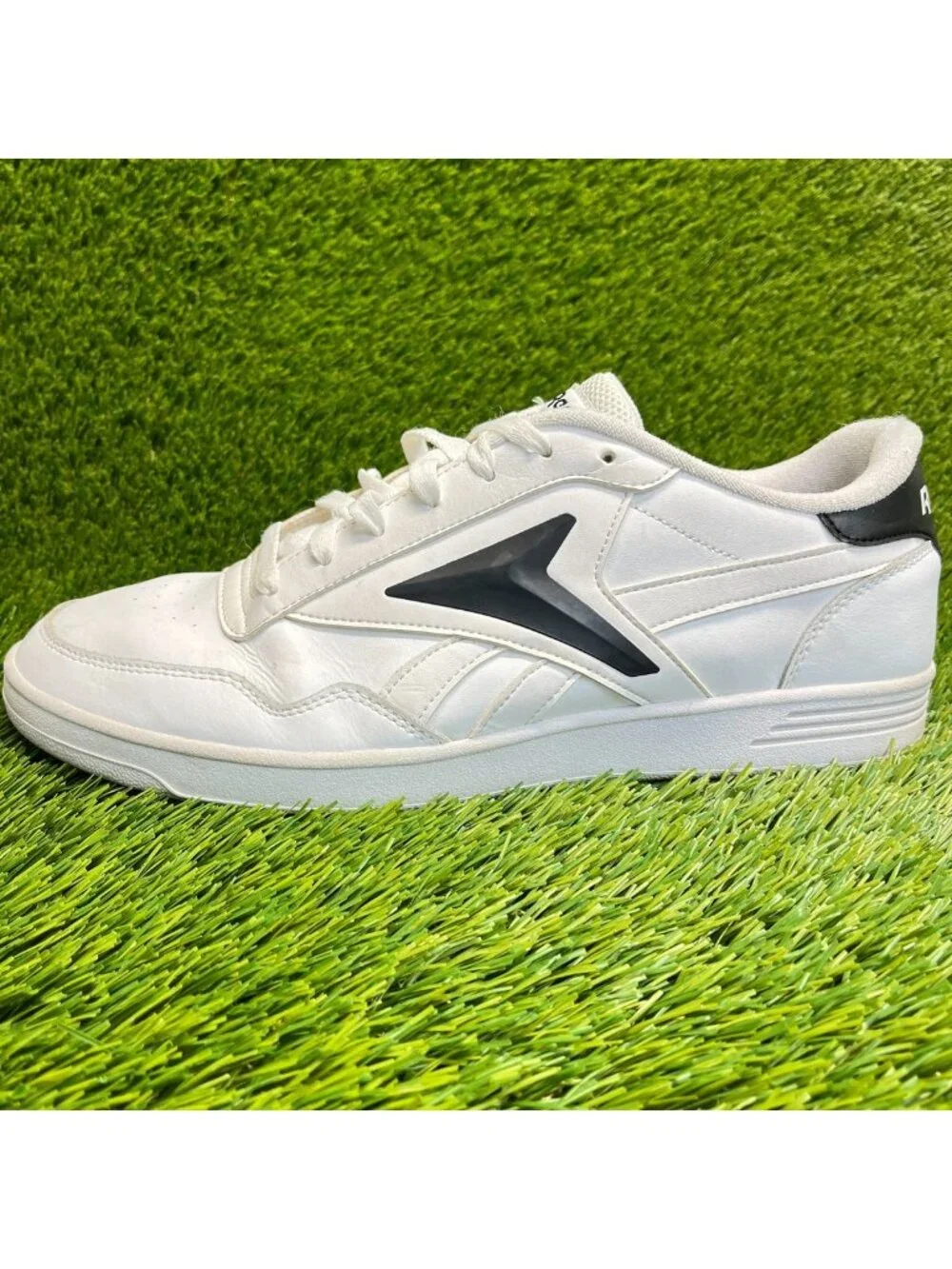 Reebok Royal Techque T Mens Size 13 White Black Athletic Tennis Shoes Sneakers